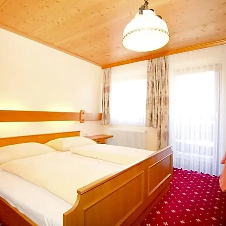Garni Hochwurzen Hotel 3*