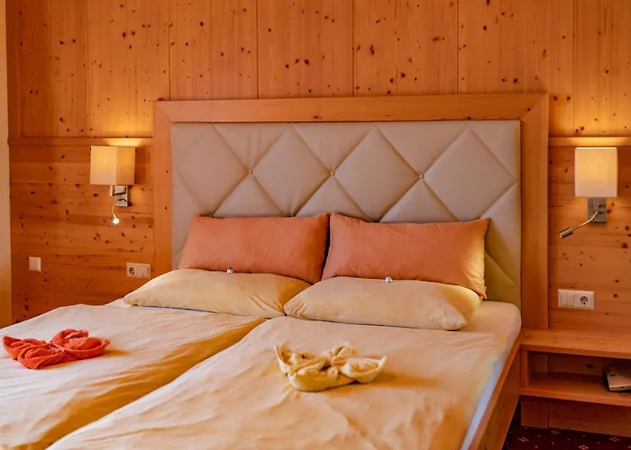 فندق Garni Hochwurzen